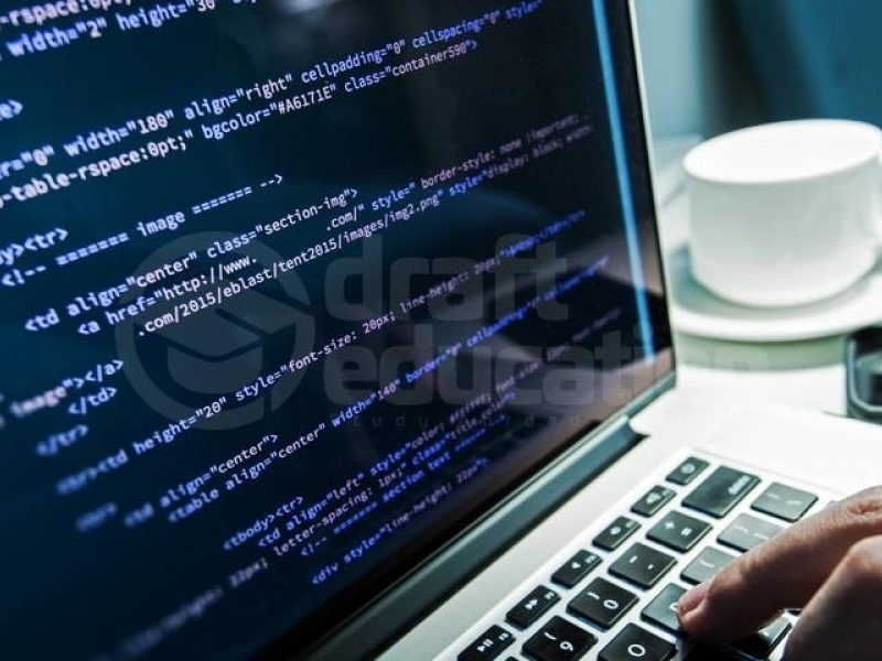 Polonya'da Yazılım Mühendisliği Programları 