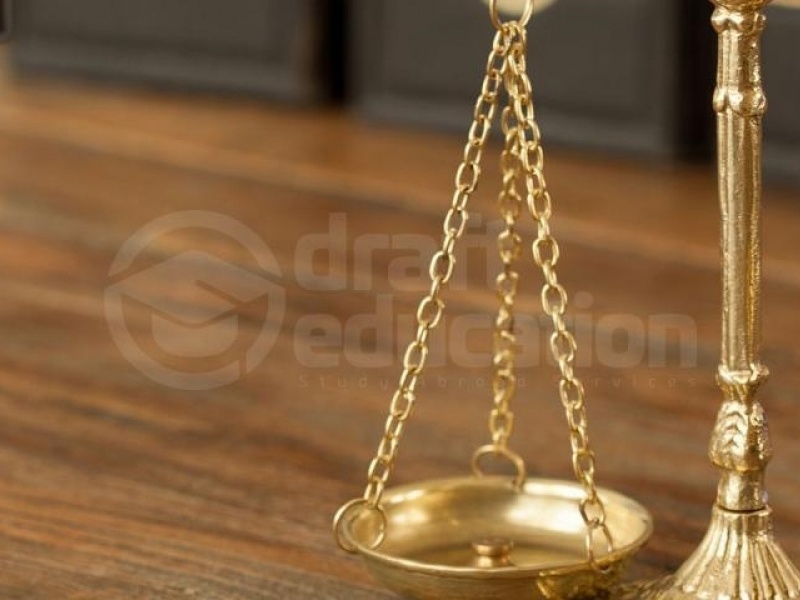 Hukuk Alanında Sınavsız İkinci Üniversite Fırsatı 
