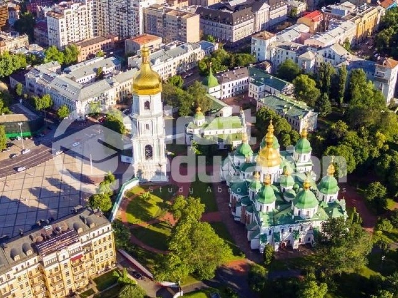 İlk 1000'deki Üniversiteleriyle Kaliteli Eğitimin Adresi Ukrayna 